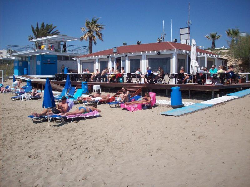 Central Gem - 10 Min Walk To The Sea, Harbor And Mall Apartment Paphos Luaran gambar