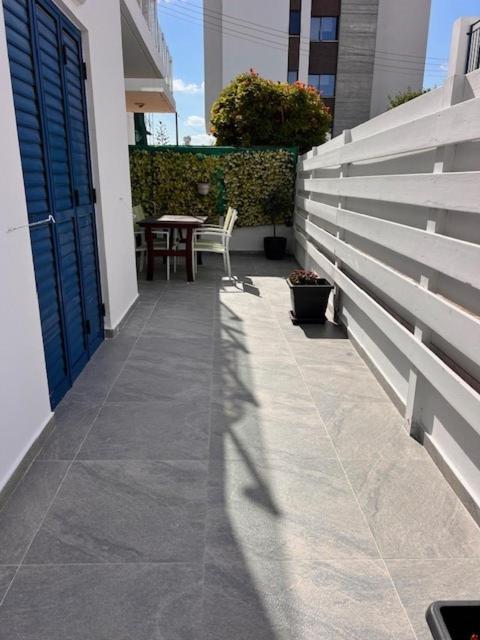 Central Gem - 10 Min Walk To The Sea, Harbor And Mall Apartment Paphos Luaran gambar